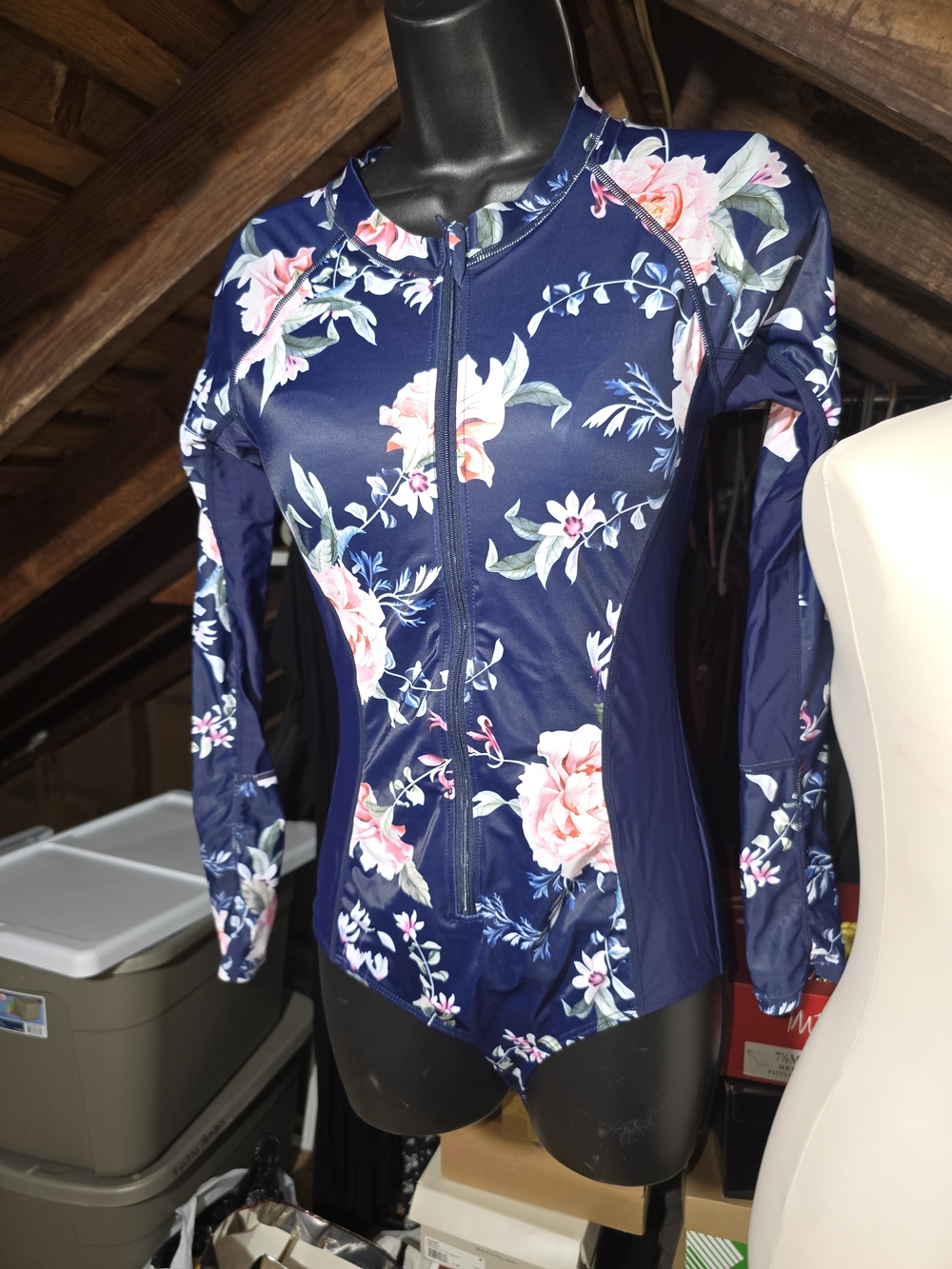 Women’s Navy Floral Long-Sleeve Zip Front Swim Jacket